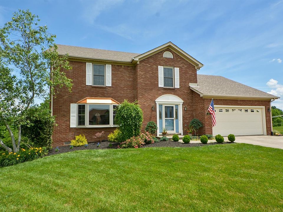 1st image of 930 Turnberry Dr