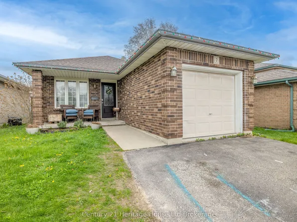 7 Kara Ln, Tillsonburg, ON N4G 5M2