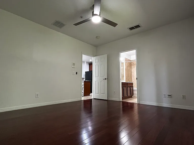 9659 Tivoli Villa Dr — Photo 31