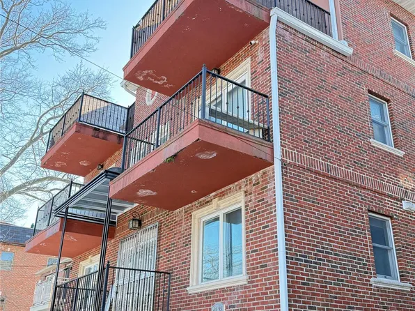 4038 194th Street #3B, Flushing, NY 11358