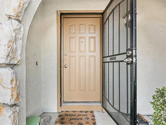 3rd image of 759 Ash Court