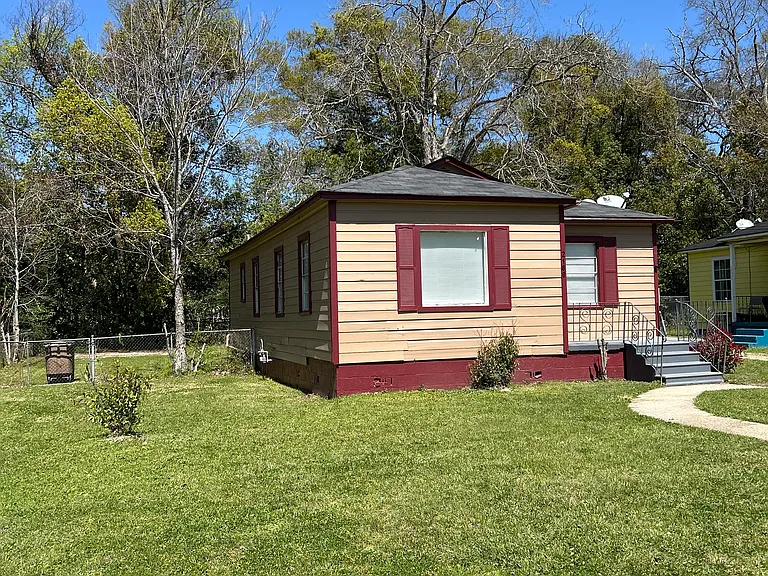 2160 N General Gorgas Dr — Photo 15