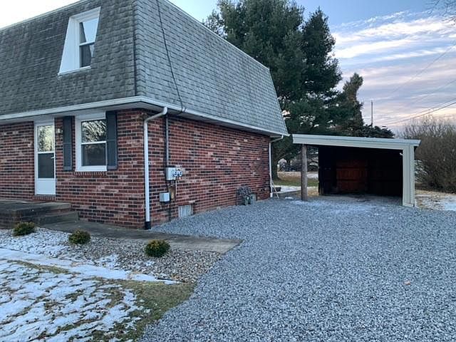 1st image of 418 Beechwood St #418