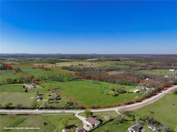 19493 16th Hwy, Siloam Springs, AR 72761