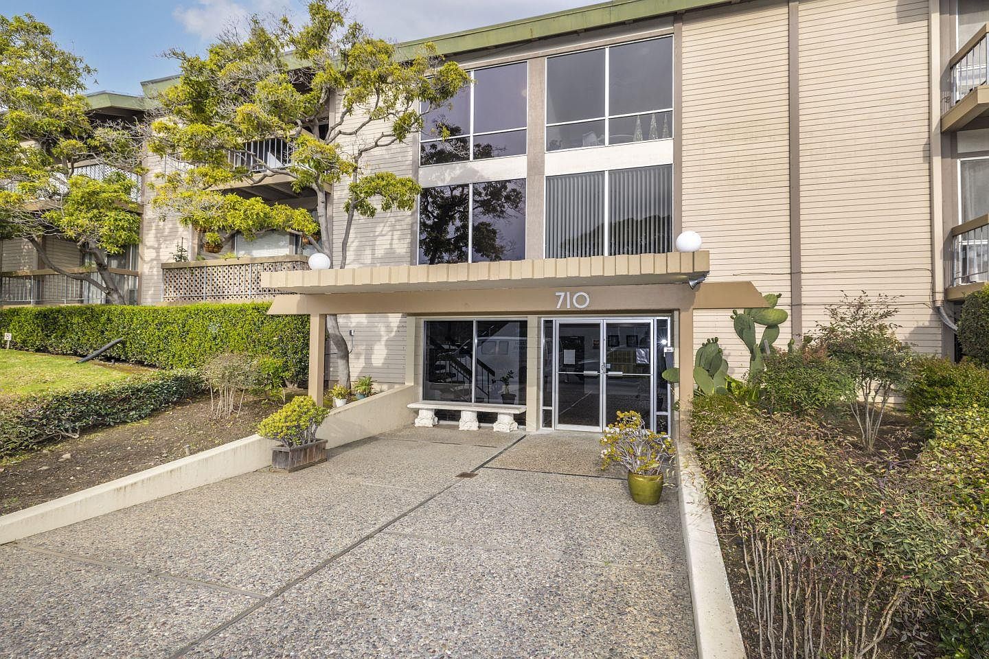 710 Mariners Island Blvd APT 202, San Mateo, CA 94404 Zillow