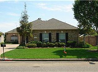 1016 Eagle Lake Rd, Sealy, TX 77474