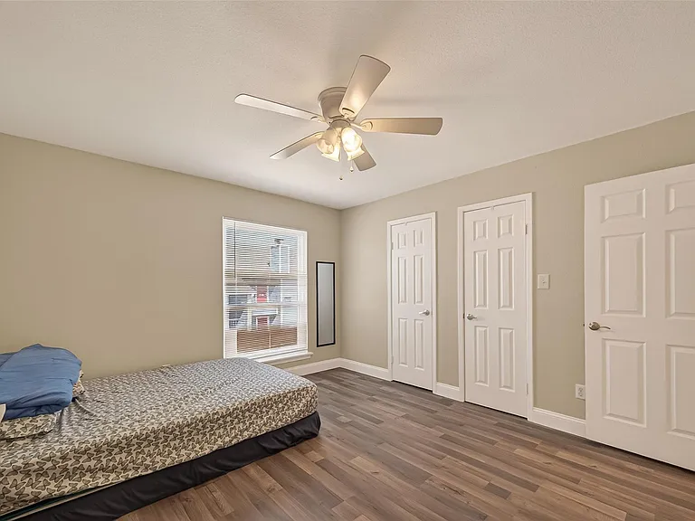 18515 Egret Bay Blvd #1302 — Photo 9
