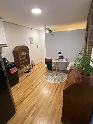 Rented by MOTION New York