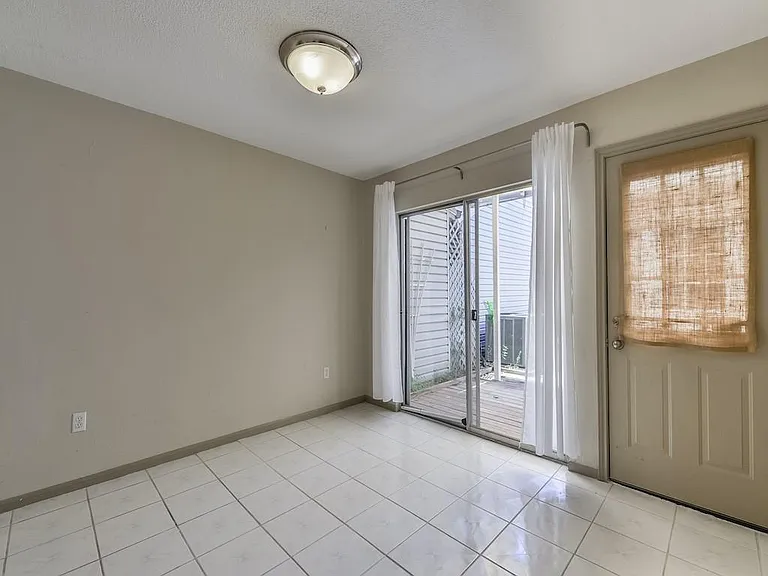 9406 Bassoon Dr — Photo 17