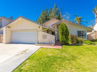 28811 Flowerpark Dr, Santa Clarita, CA 91387