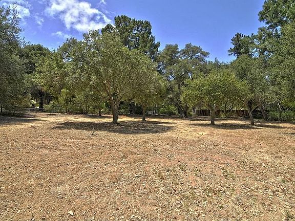 4th image of 14538 Horseshoe Dr