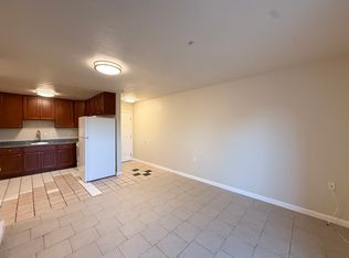 Dixon Landing Apartments, Hayward, CA 94544