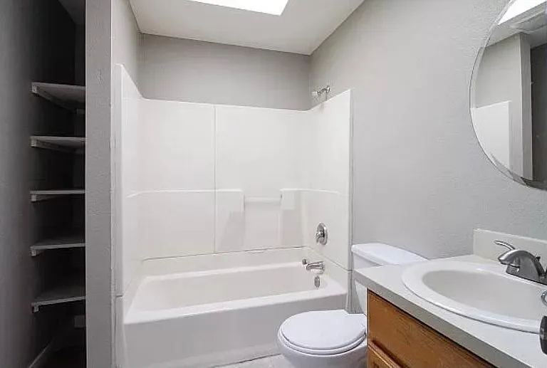 6611 NE Bellevue Ave — Photo 9