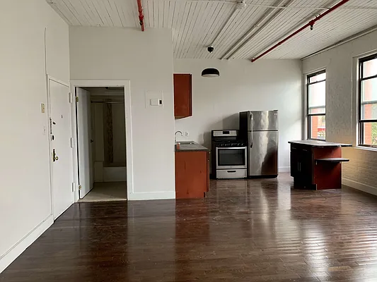 Rented by Carnegie Management Inc | media 50