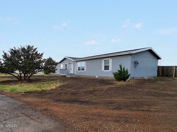 3rd image of 1137 Mountain View Dr