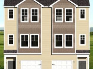 702-702 B Elton Ave, Carolina Beach, NC 28428