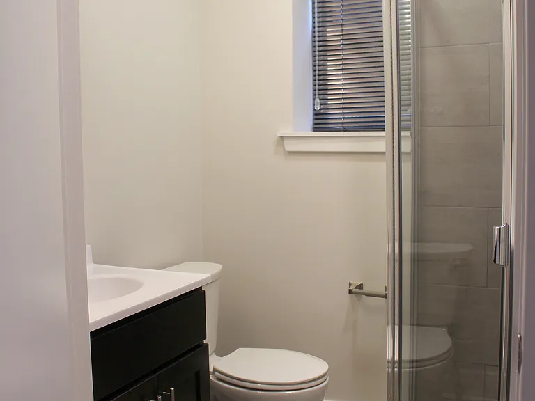 307 Perry St #C — Photo 2