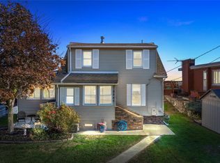 3946 Lakeshore Dr, Newport, MI 48166