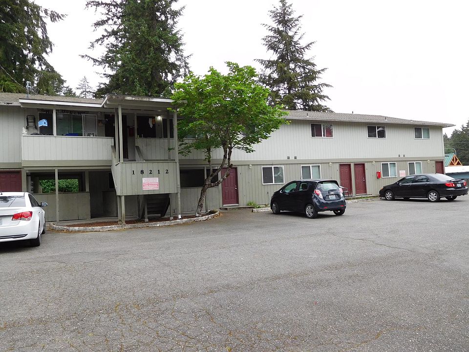 1st image of 18212 1st Avenue Ct S APT 6