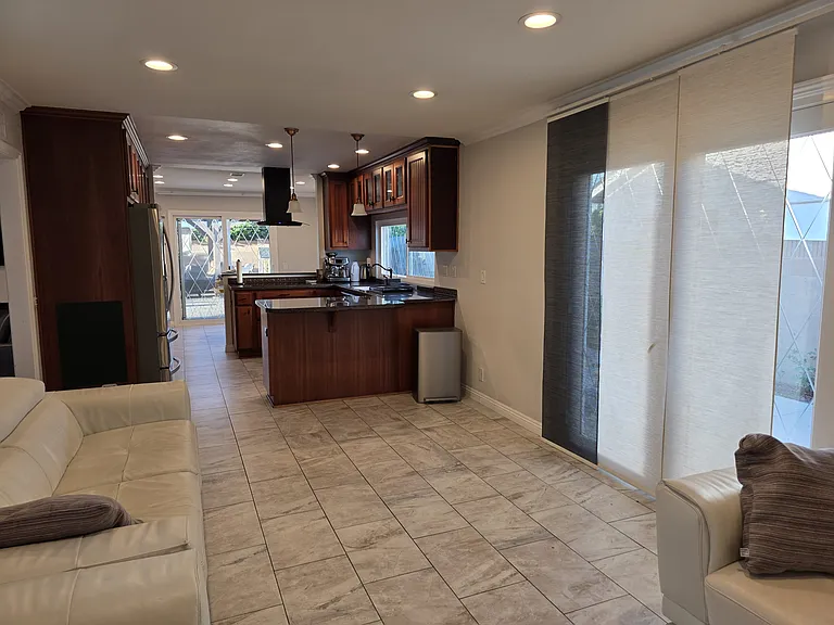 2833 E Alden Pl — Photo 27