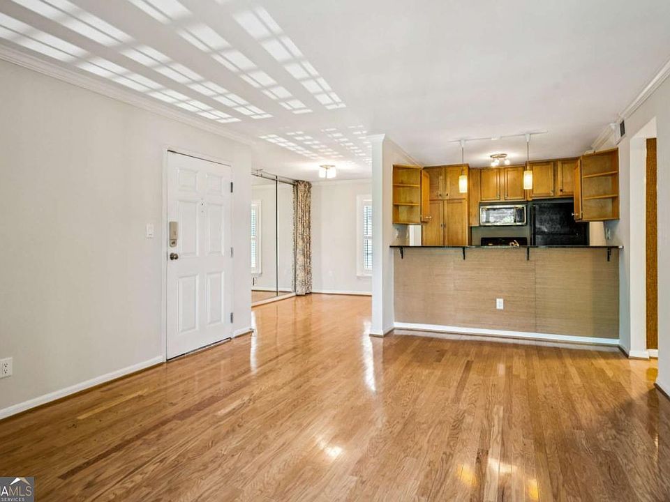1st image of 1445 Monroe Dr NE APT E9