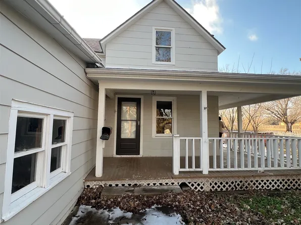 617 W Towanda Ave, El Dorado, KS 67042