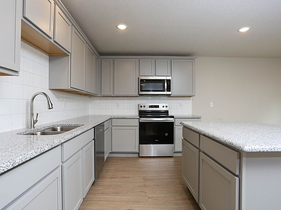8656 Merlin Cove