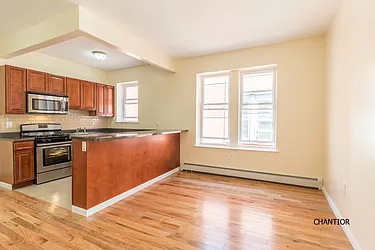 Rented by Chantior Real Estate LLC