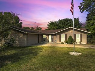 193 Pat Haven Dr, Pataskala, OH 43062