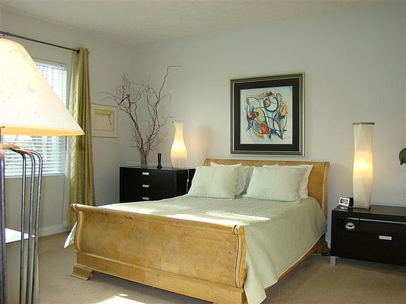 4th image of 9551 Los Alos Ct