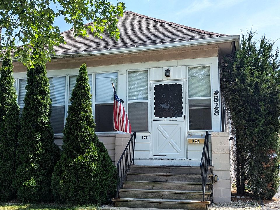 1st image of 828 Lewis Ave