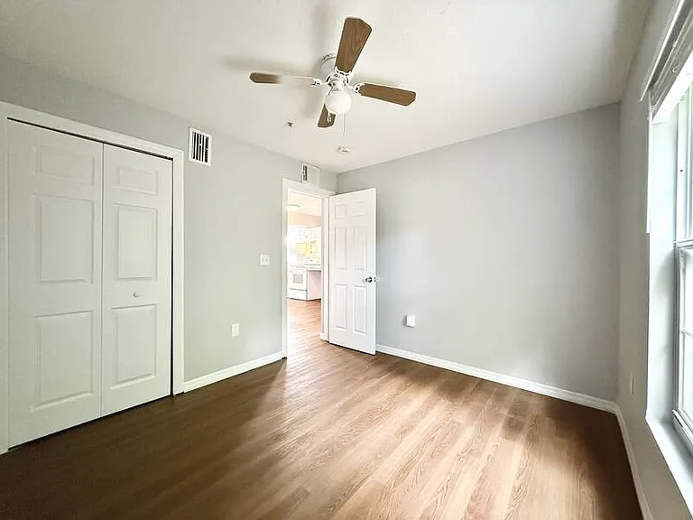 425 F St #2 — Photo 23