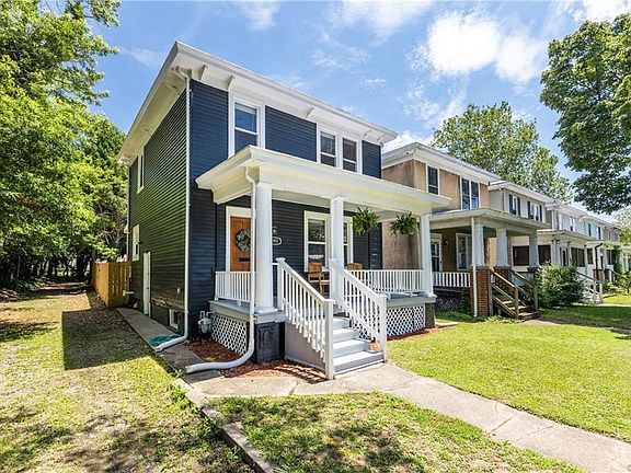 3rd image of 2911 Woodcliff Ave