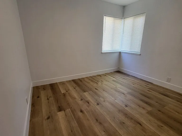 1324 Addison St #1 — Photo 13