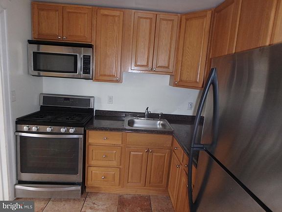 5th image of 20 Glenrich Ave #5