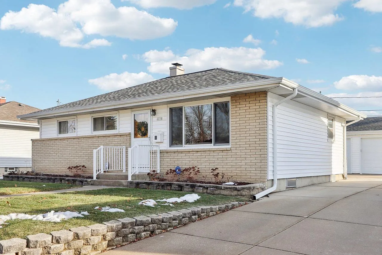 6216 South Cory AVENUE photo 1