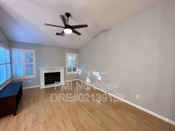 3rd image of 1465 Wedgewood Ct