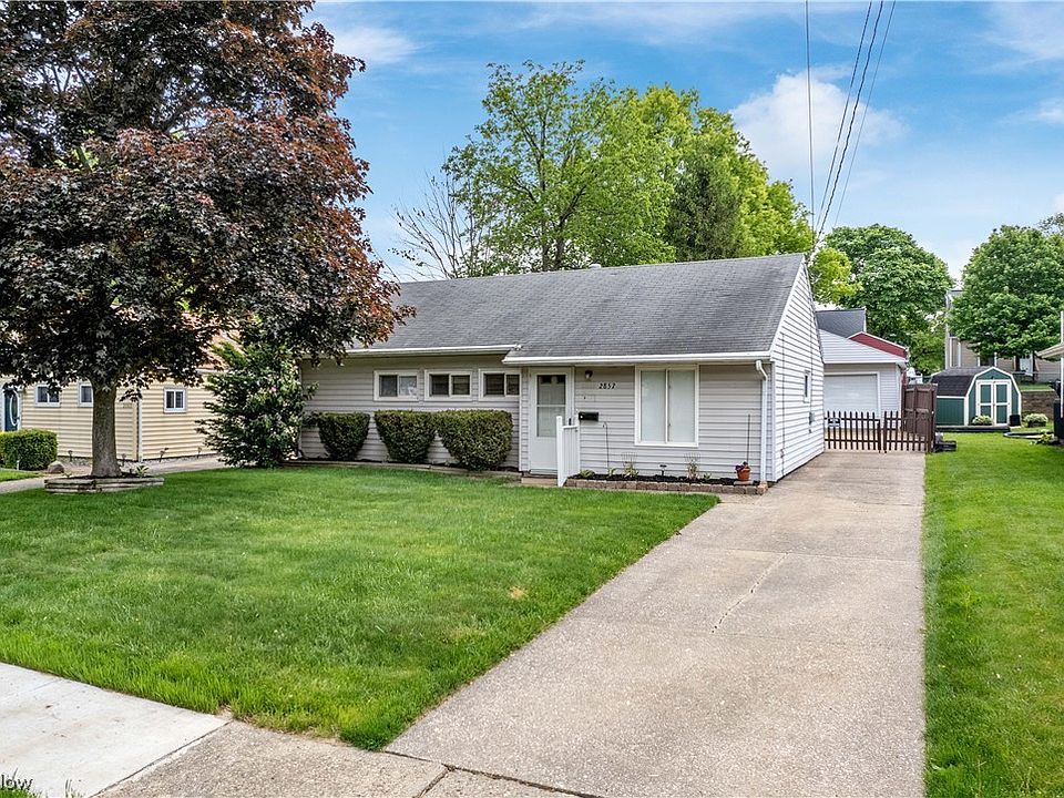 1st image of 2857 Archwood Pl