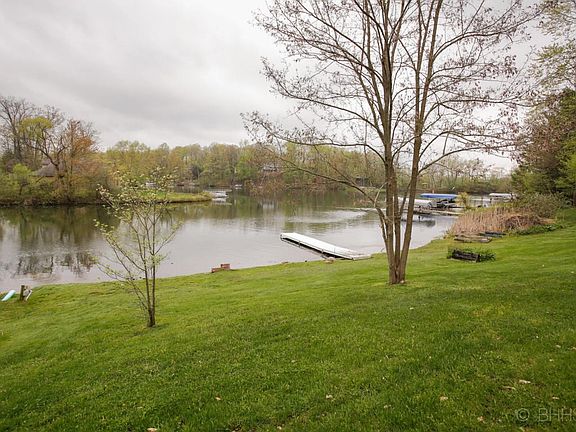 334 highland court-101