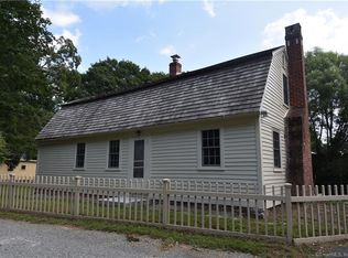 8 Amos Rd, Preston, CT 06365