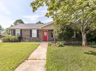 112 Woodcarver Trl, Warner Robins, GA 31093