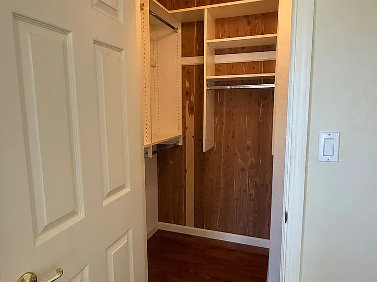 4161 Helen Ln — Photo 10