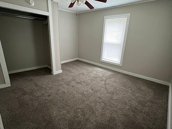 5th image of 140 Plain Ave