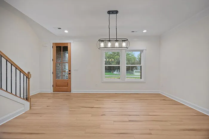 1010 Gibson Rd — Photo 8