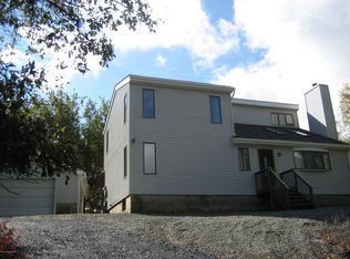 241 Lookout Dr, Albrightsville, PA