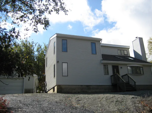 241 Lookout Dr, Albrightsville, PA 18210