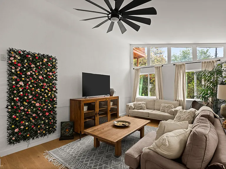 3904 Highland Dr — Photo 19