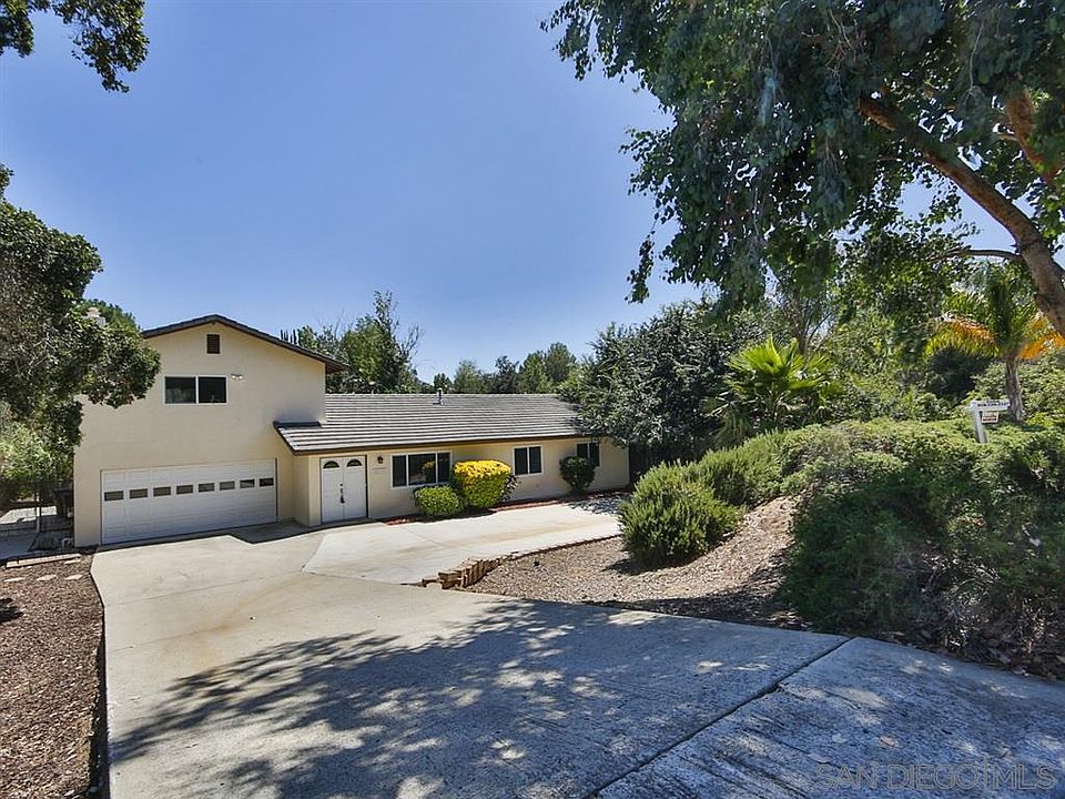 1st image of 25119 Ecloga Ct