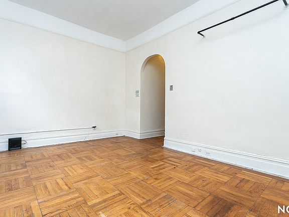4th image of 148 Hancock St #1I