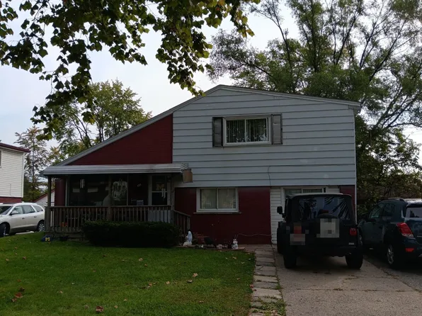 4511 Gloria St, Wayne, MI 48184